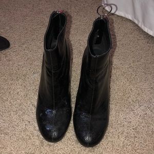 Forever 21 booties size 6
